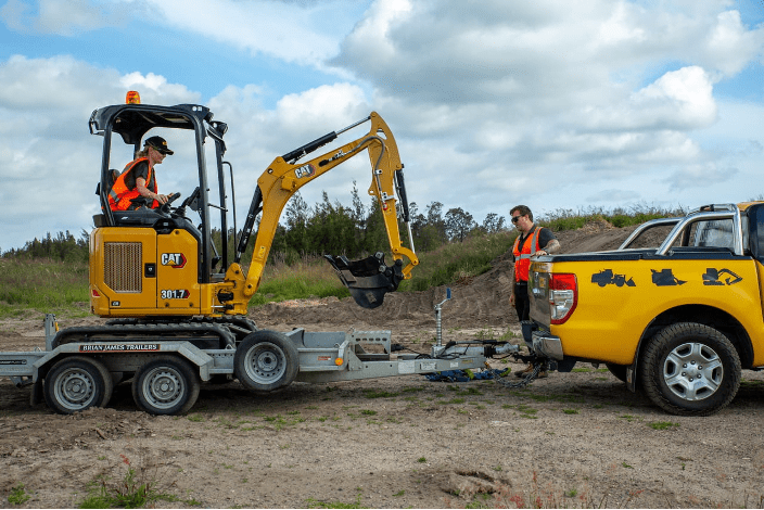 mini excavator with trailer