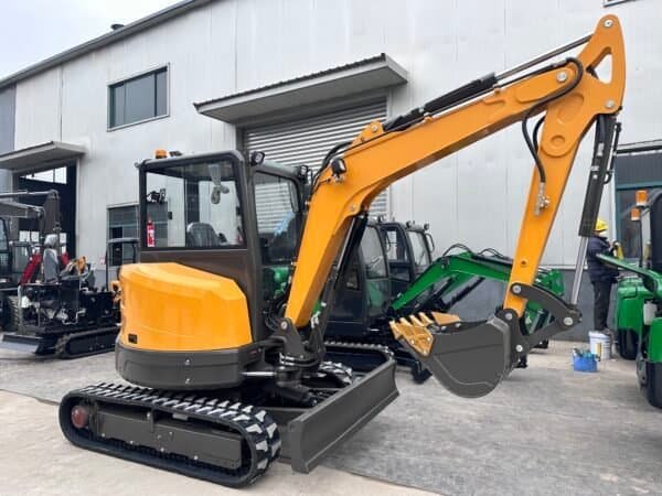 HX40 4-Ton Mini Excavator with Kubota Engineering Mini Excavator for sale - Image 3